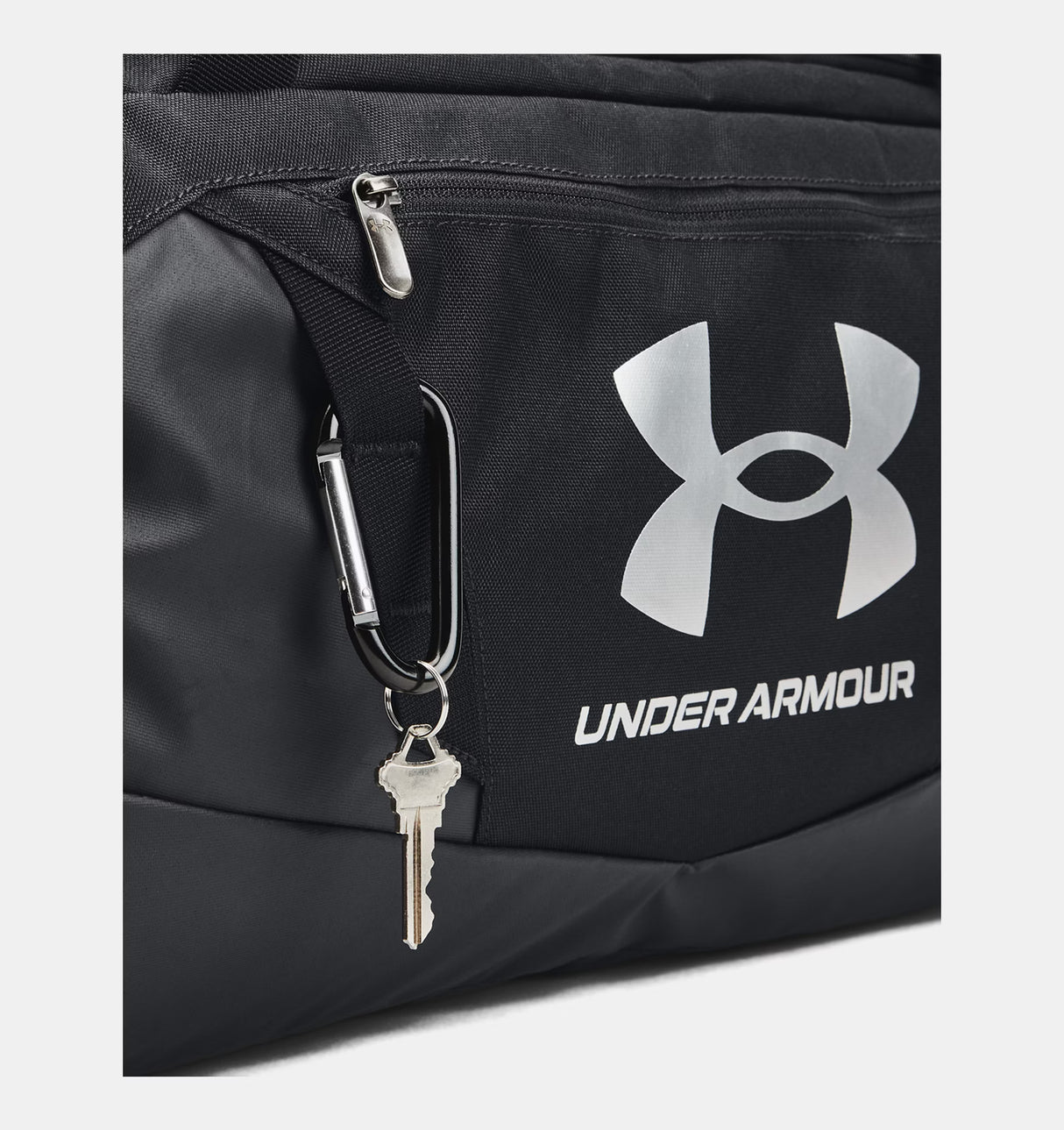 Under Armour Undeniable 5.0 Small Duffle Bag - Black / Black / Metallic Silver