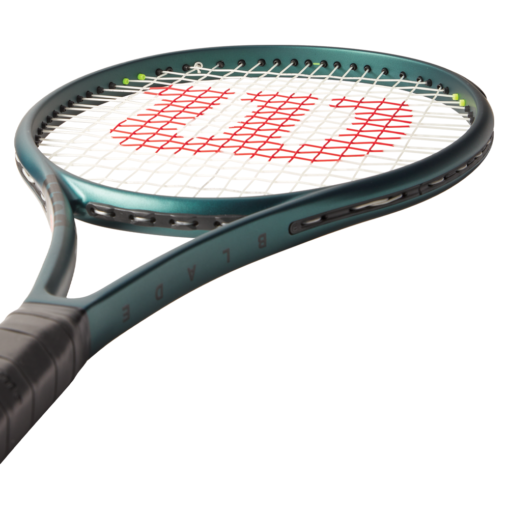Wilson Blade 100UL V9 Tennis Racket