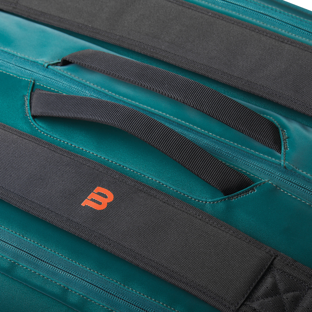 Wilson Super Tour 15 Racket Tennis Bag