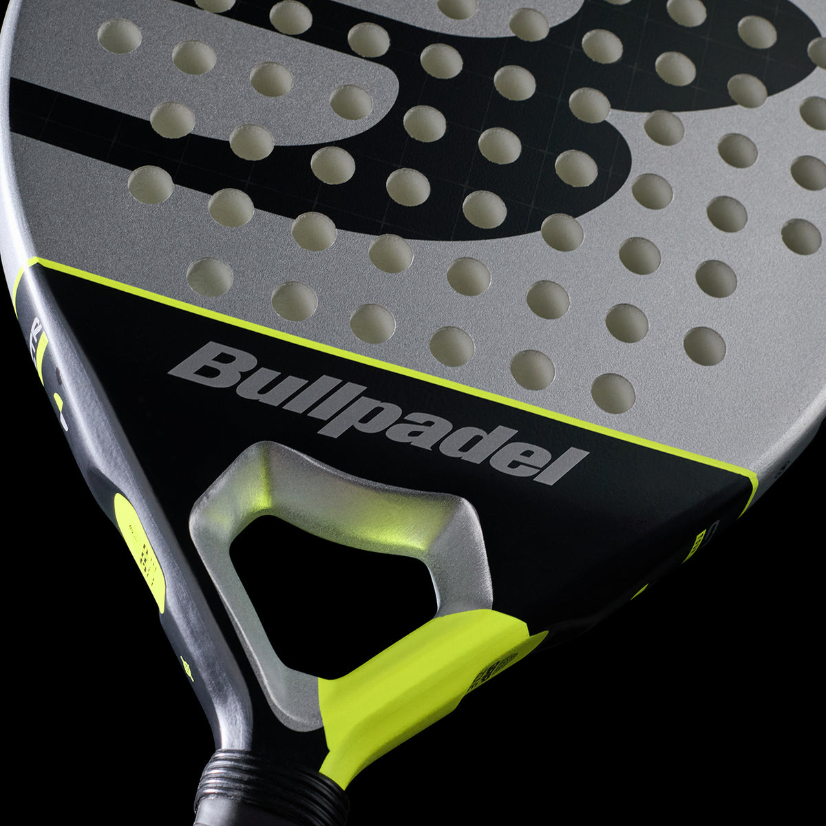 Bullpadel Indiga Control 26 padel racket, detail view