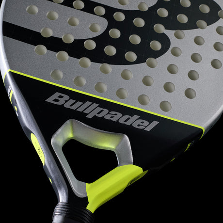 Bullpadel Indiga Control 26 padel racket, detail view